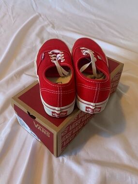 Vans Authentic Red Canvas Sneaker Women’s Size 5.5
